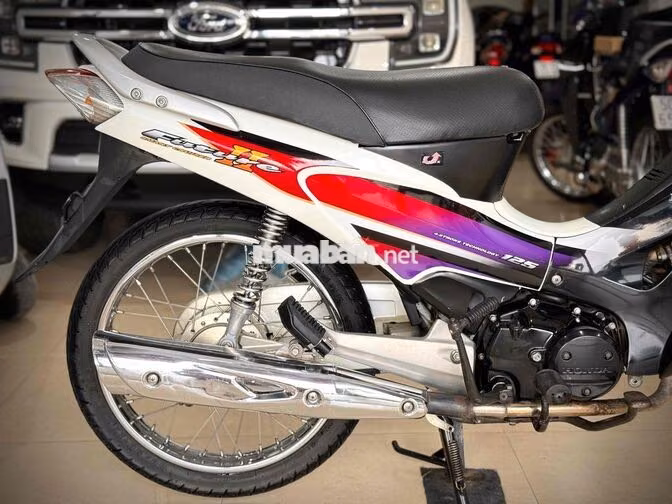 Honda Future II 125cc Trắng Đen Đỏ Tím