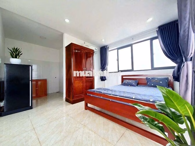 CĂN HỘ STUDIO BAN CÔNG VIEW CITY FULL NT TÒA NHÀ THANG MÁY HẦM XE 