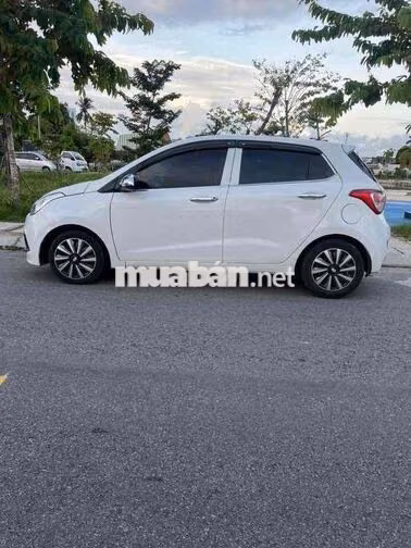 Hyundai i10 2016 Trắng mt