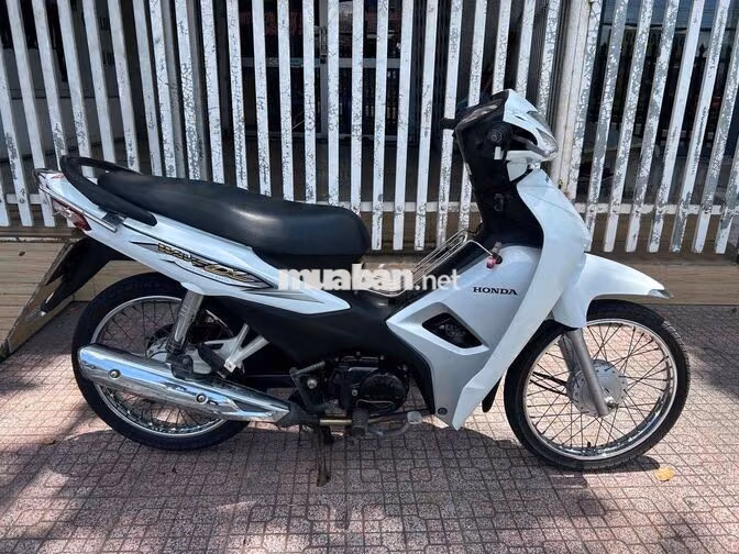 Honda Wave A110 Trắng zin êm chính chủ