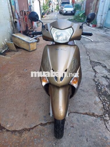 Honda Lead 110cc Fi 2013 Vàng đồng