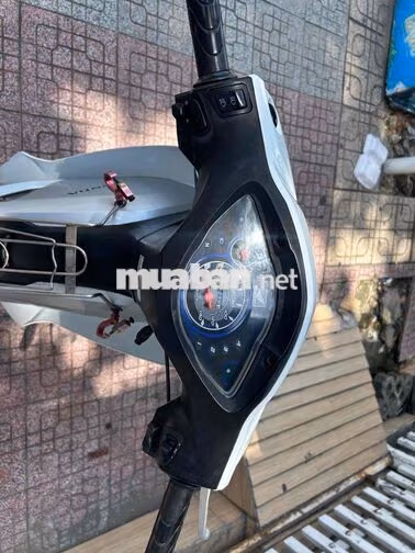 Honda Wave A110 Trắng zin êm chính chủ