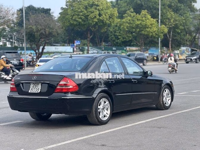 Mercedes-Benz E280 2005 Màu Đen 160000 Km