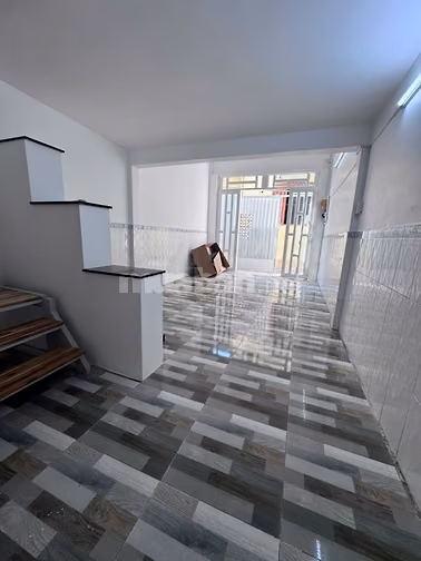 bán nhà ngay HXH Thuận kiều ,q5 ,3,7x10m(34m2) , trệt 2 lầu ,4,8 tỷ tl
