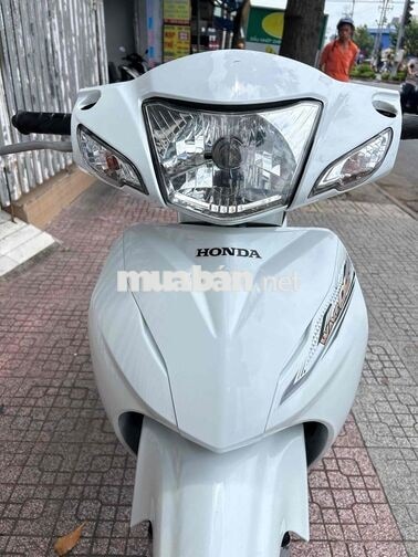 Honda Wave A110 Trắng zin êm ngon bs63