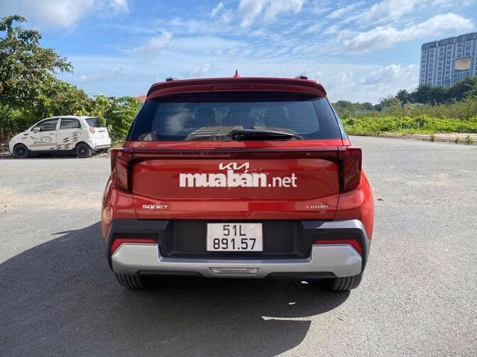 KIA Sonet Luxury 2025 14.000km Đỏ