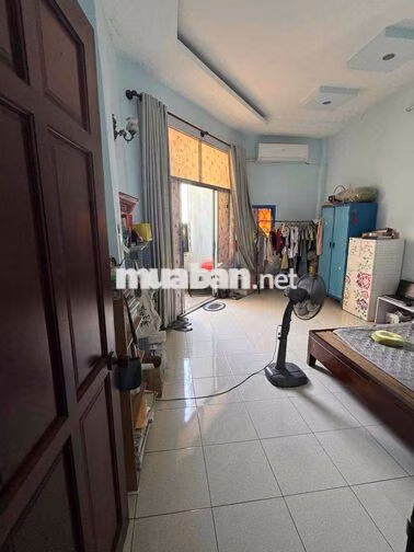 Cho Thuê nhà nguyên căn  sau lưng  EMart Phan Huy Ích. Gò Vấp
