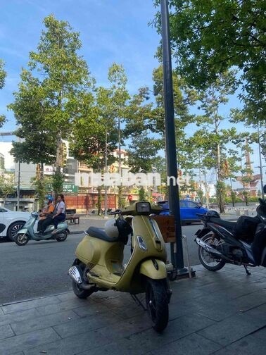 Piaggio Vespa s