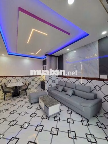 Bán nhà gần chợ, trường học 1 trệt 1 lầu giá chỉ 1c tỷ 900 triệu!!