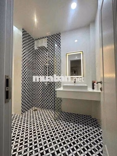 DUPLEX ĐI BỘ QUA GTVT - HUTECH - ĐH NGOẠI THƯƠNG