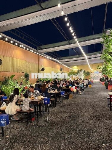 Nhân viên phục vụ, tiếp thực quán nướng