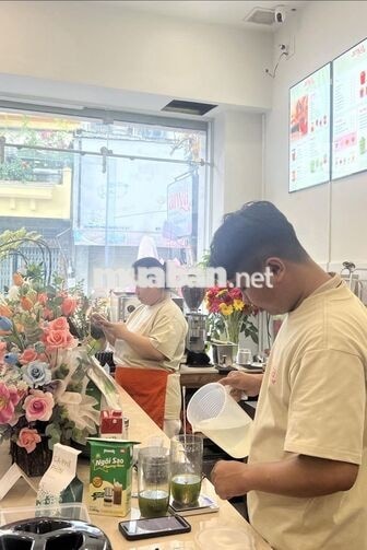 [KO CẦN KN] NHÂN VIÊN PHA CHẾ, PHỤC VỤ QUẬN 3