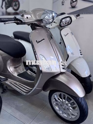 Vespa Sprint 125 ABS iGet  Nâu 8000km