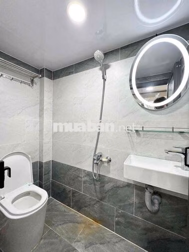 ĐI BỘ IUH ĐẠI HỌC CÔNG NGHIỆP- VĂN LANG