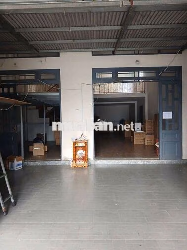 CHO THUÊ KHO 400M GIÁ RẺ 15TRIEU MT 