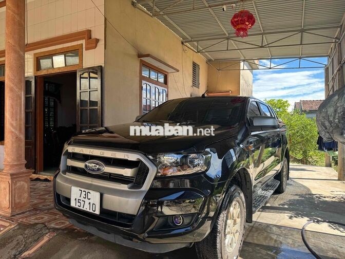 Ford Ranger XLS 2017 Số sàn Đen