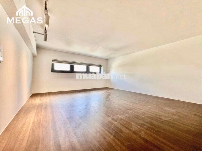 KHAI TRƯƠNG DỰ ÁN ĐỘC QUYỀN DUPLEX 2 KHÔNG GIAN NGỦ TRUNG TÂM BTHANH