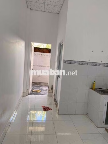 nhà hẻm rộng mát, giá phù hợp người có thu nhập vừa
