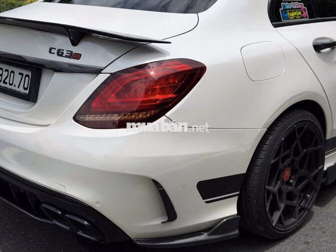 Mercedes C300 C63S 2021 Trắng