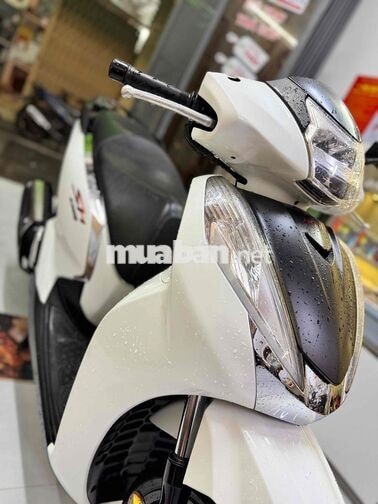 Honda SH 300i Ý Trắng Smartkey
