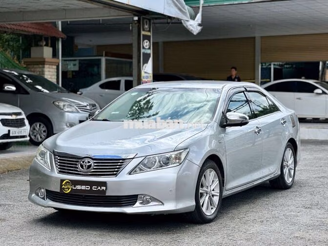 Toyota Camry 2013