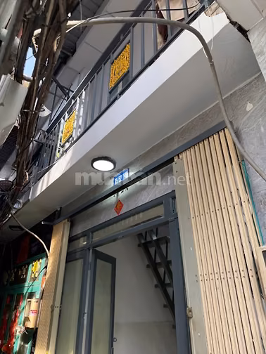  Bán nhà Hẻm 95/52..Lê Văn Lương, Quận 7. sát bên lotte mark 
