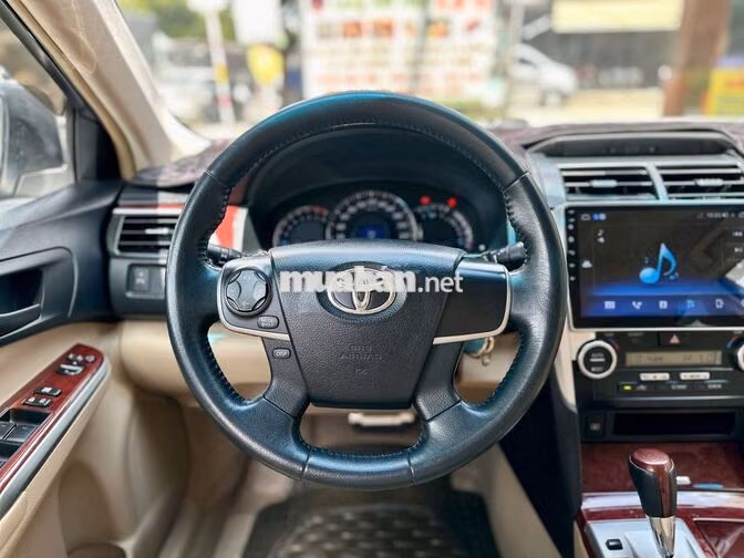 Toyota Camry 2013