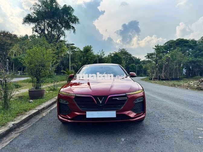 VINFAST LUX A 2.0 MODEL 2020 BẢO HÀNH HÃNG 2030