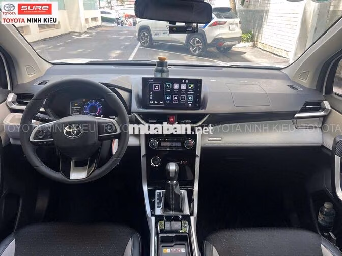 Toyota Veloz Cross Top 2024 Trắng 16.000 km