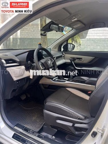 Toyota Veloz Cross Top 2024 Trắng 16.000 km