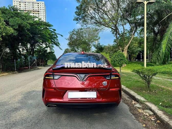 VINFAST LUX A 2.0 MODEL 2020 BẢO HÀNH HÃNG 2030