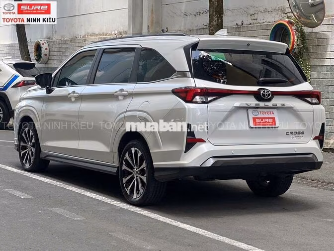 Toyota Veloz Cross Top 2024 Trắng 16.000 km