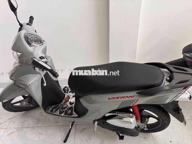 Honda Vision Xám 100km