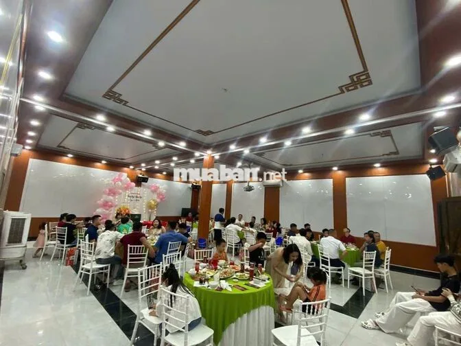[BAO ĂN Ở, KO CẦN KN] 10 NV PHỤC VỤ NAM/NỮ NAM TỪ