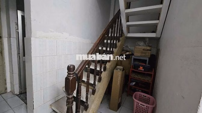 Phòng diện tích lớn nguyễn hữu cảnh bình thạnh 