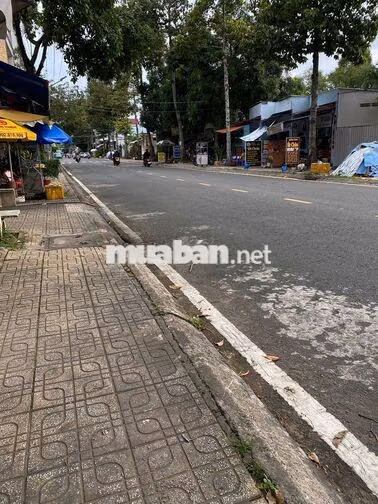 HÀNG HIẾM MẶT TIỀN NGUYỄN MINH ĐƯỜNG,KHUÔN ĐẤT VÀNG FULL THỔ NGANG 10M