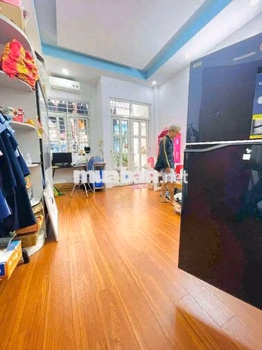 QUẬN TÂN PHÚ-HIẾM CÓ RỘNG ĐẸP RẼ-KẸT BÁN NHÀ 4×17-2 TẦNG-HXH TÔ HIỆU