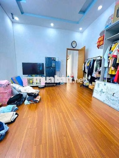 QUẬN TÂN PHÚ-HIẾM CÓ RỘNG ĐẸP RẼ-KẸT BÁN NHÀ 4×17-2 TẦNG-HXH TÔ HIỆU