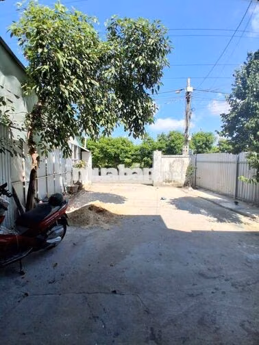 Cho thuê kho mặt tiền Phú Mỹ, gần thành phố mới, giá 9 triệu/tháng