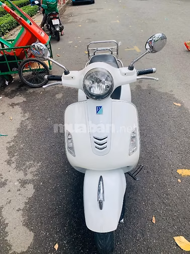 Bán Vespa GTS 125 , 3V Trắng , sx 2014