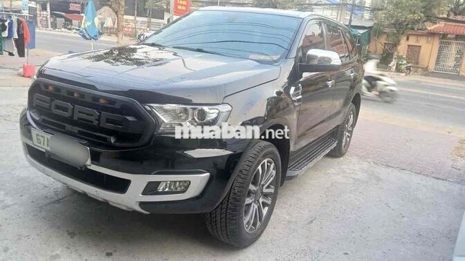 Ford Everest Titanium (4x2) 2019 nhập Thái