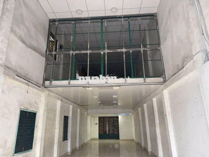 Cho Thuê Nhà nguyên căn mặt tiền đường gần chợ Tân Bình