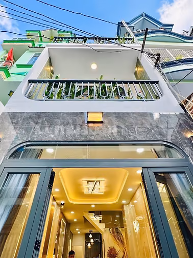 🔥 HẠ GIÁ SỐC 600 TRIỆU – BÁN LỖ GẤP GẤP  🏡 NHÀ MỚI 3 TẦNG – FULL NỘI