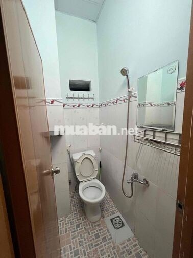 Phòng trọ quận 10 20m vuông Hoà Hưng ngay trung tâm TP