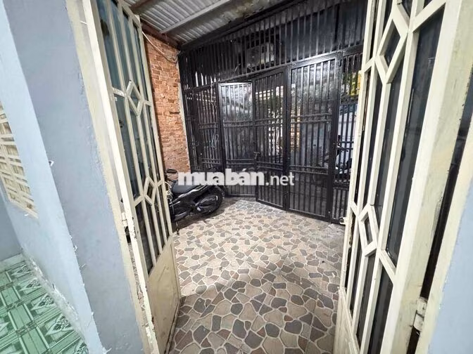 Nhà cho thuê ở Trương Thị Ngào, Trung Mỹ Tây, q12