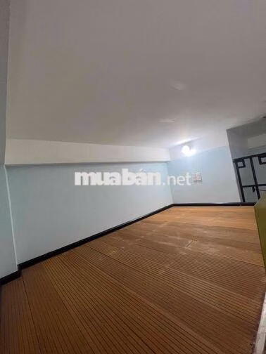 Phòng trọ quận 10 20m vuông Hoà Hưng ngay trung tâm TP