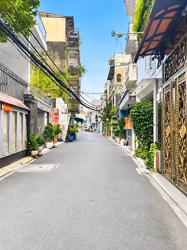 🔥 HẠ GIÁ SỐC 600 TRIỆU – BÁN LỖ GẤP GẤP  🏡 NHÀ MỚI 3 TẦNG – FULL NỘI