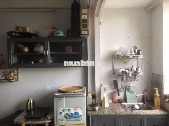 Tụi mình cần tìm bạn cùng phòng