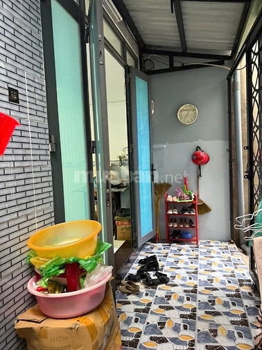 Cho thuê nhà Nguyên Căn Hẻm 127. Đường số 33 . Mai văn Vĩnh Q7.DT 4x10