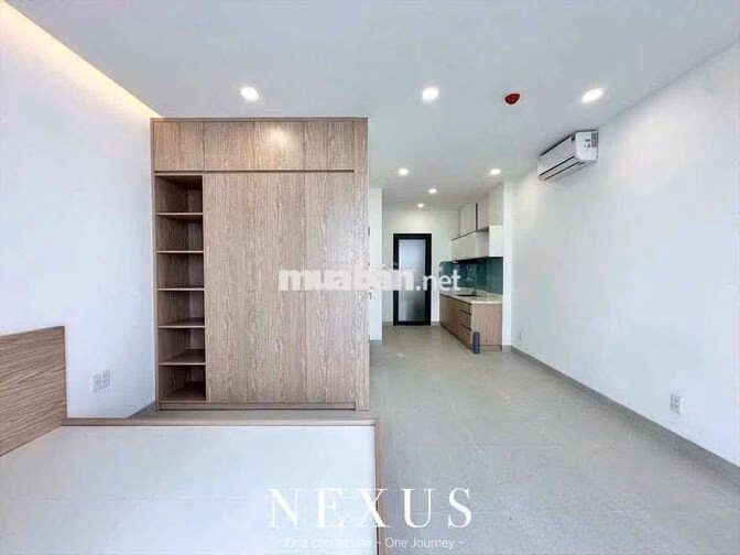STUDIO BAN CÔNG THOÁNG MỚI KENG 100% NGAY GA METRO PHÚ DIỄN